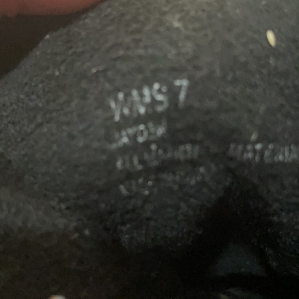Short Leather Boots - Picture 3 of 5